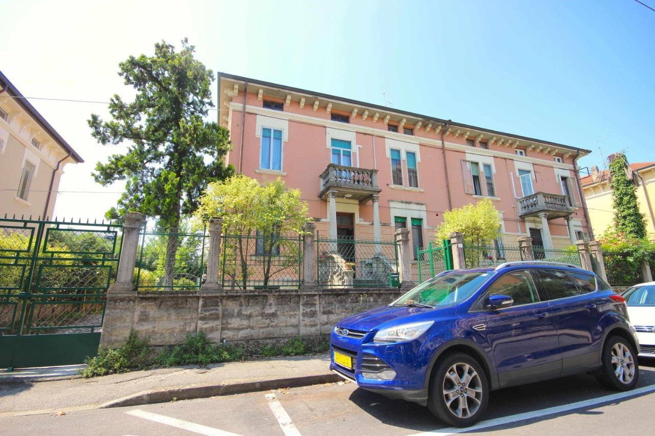 Case Vr Holiday Casa Angel Verona Exterior photo
